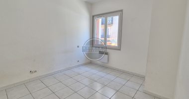 6e8231f8.jpg
