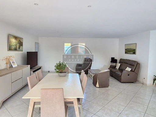 Villa T6 de plain-pied à vendre au Grau d'Agde
