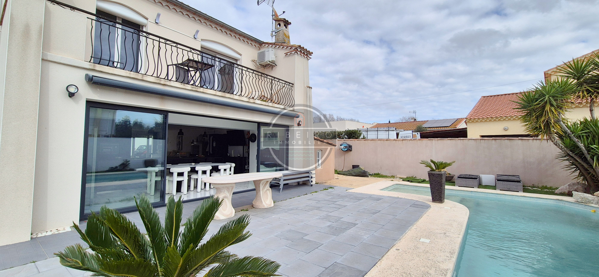 Villa familiale de type 5 pièces à vendre à Bessan