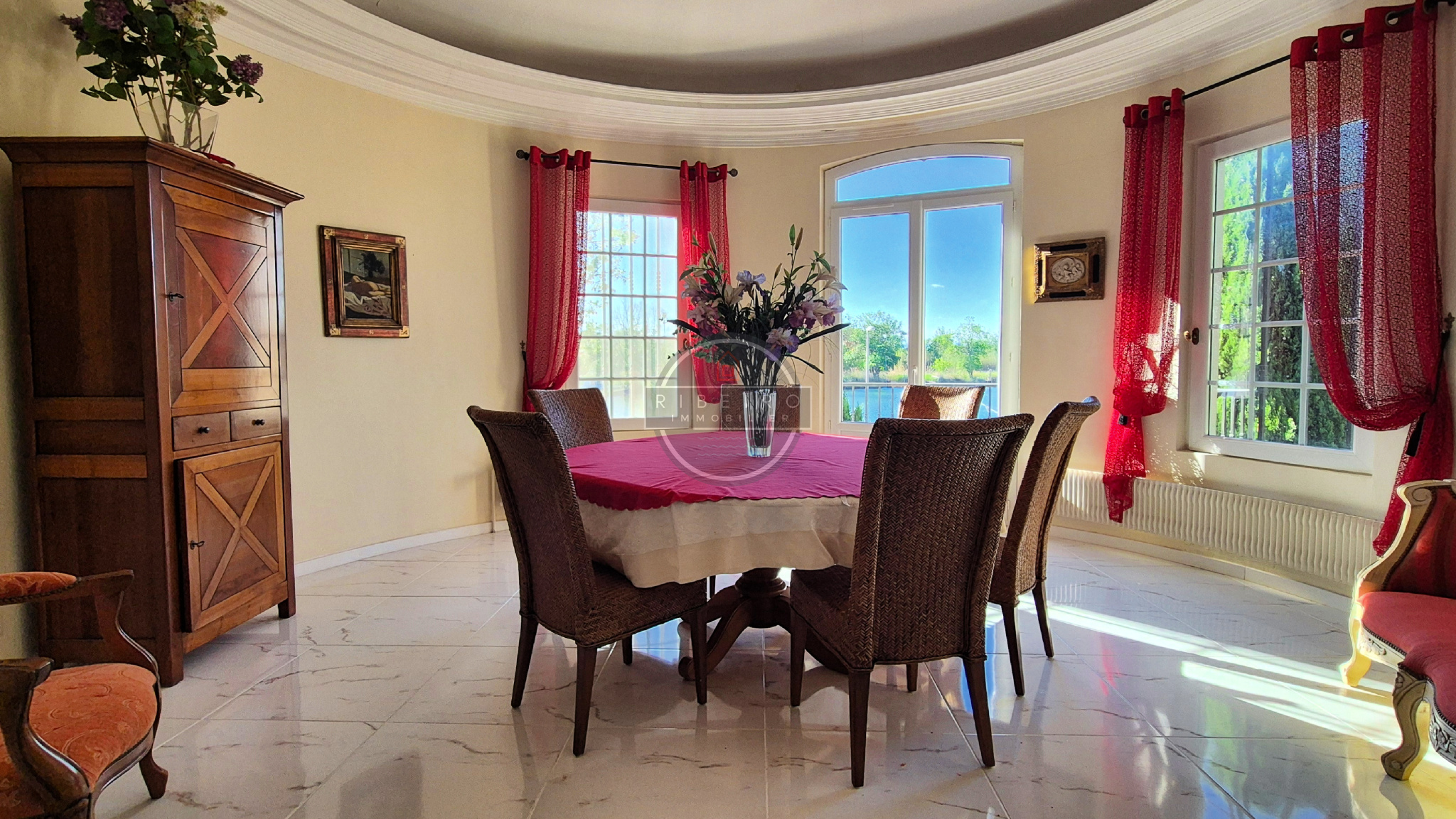 Villa avec vue sur l'Hérault à vendre à Agde