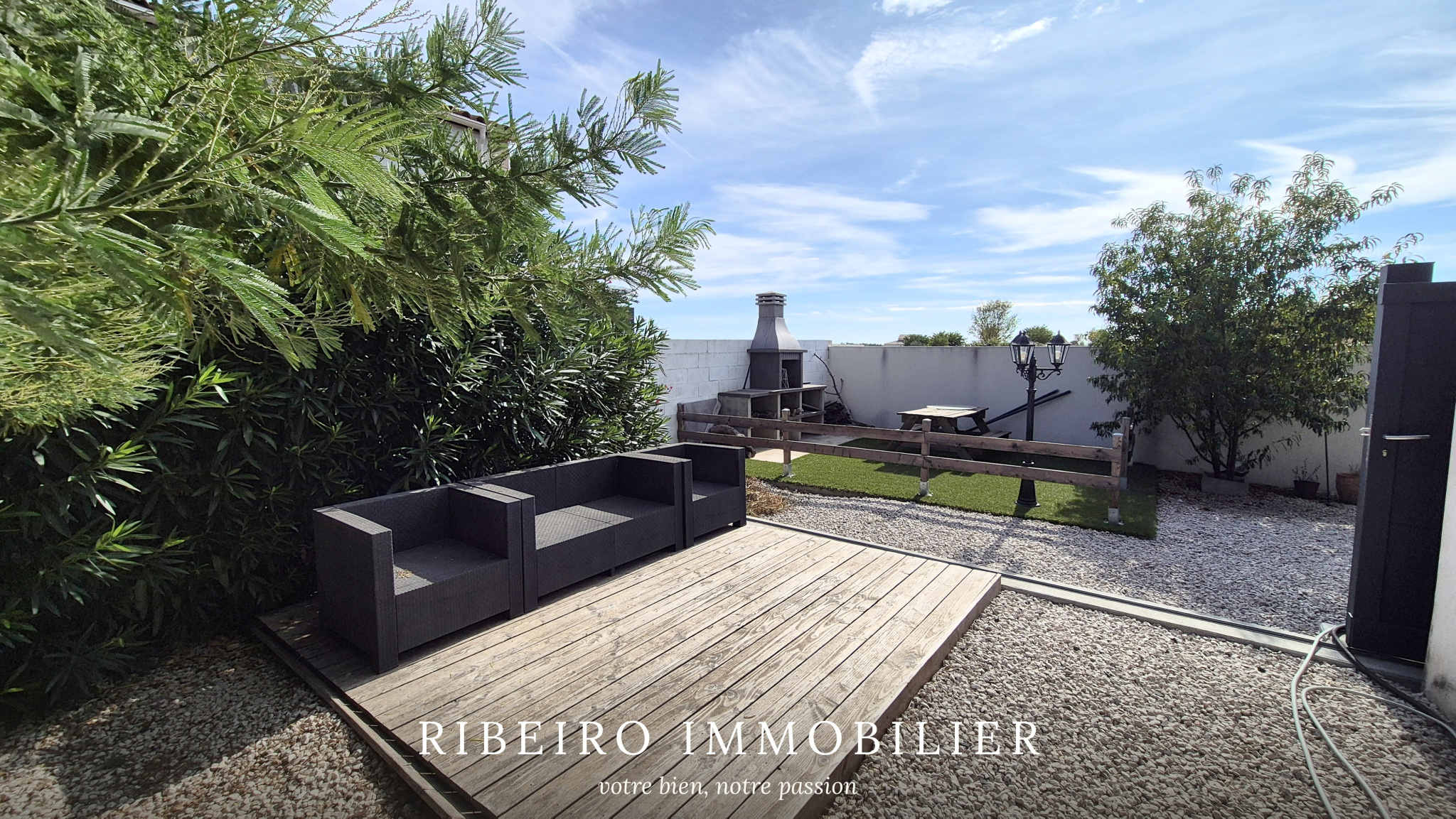 Villa contemporaine à vendre à Abeilhan