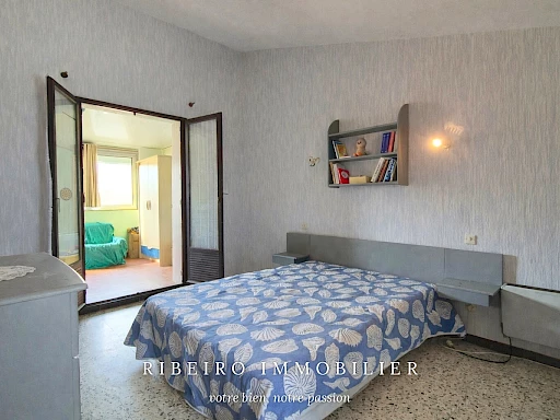 Maison de village à 200 mètres de la plage