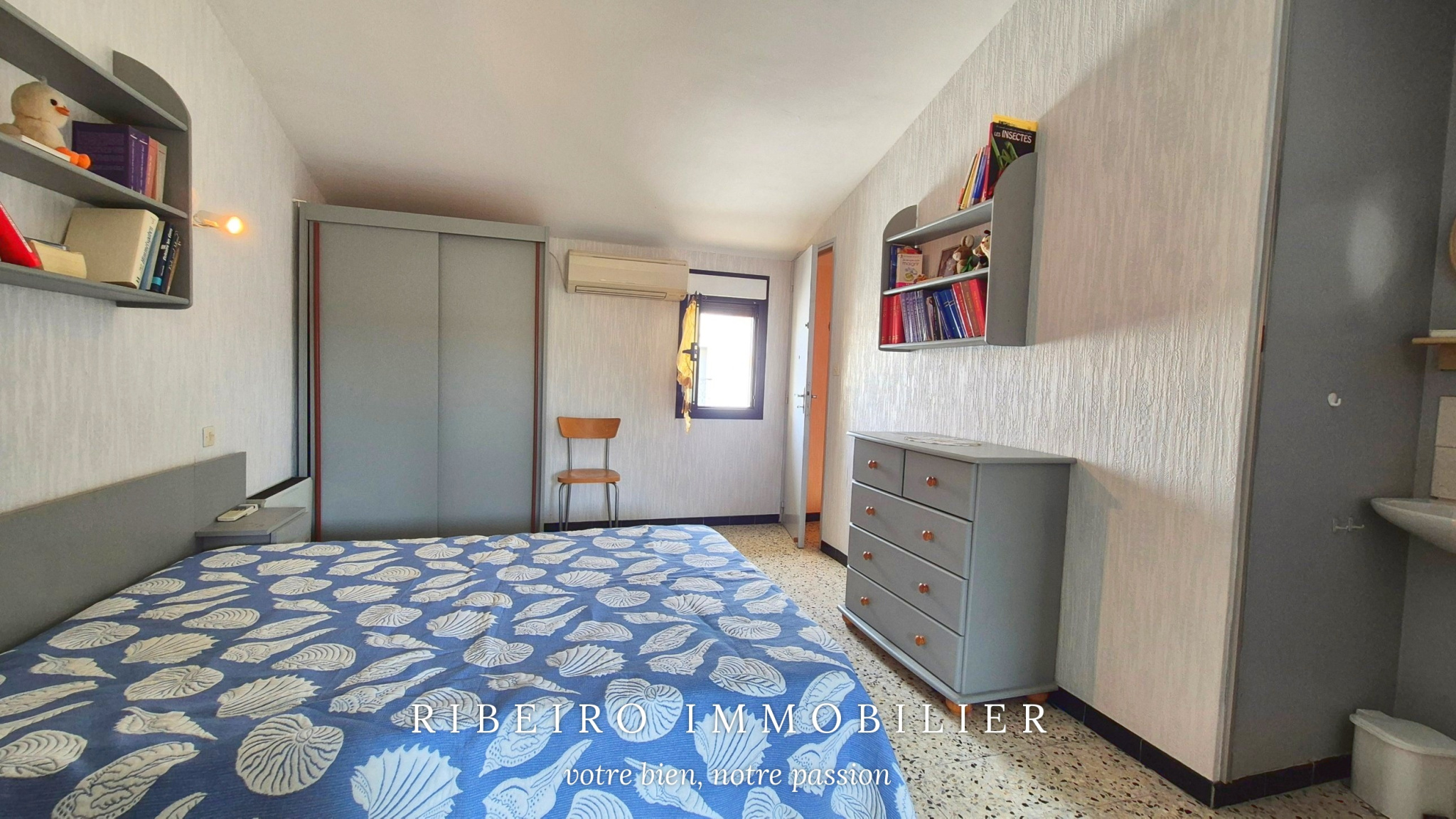 Maison de village à 200 mètres de la plage