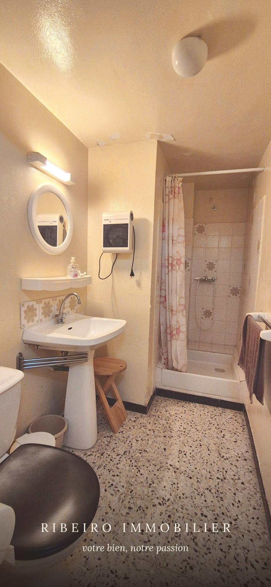 Maison de village à 200 mètres de la plage